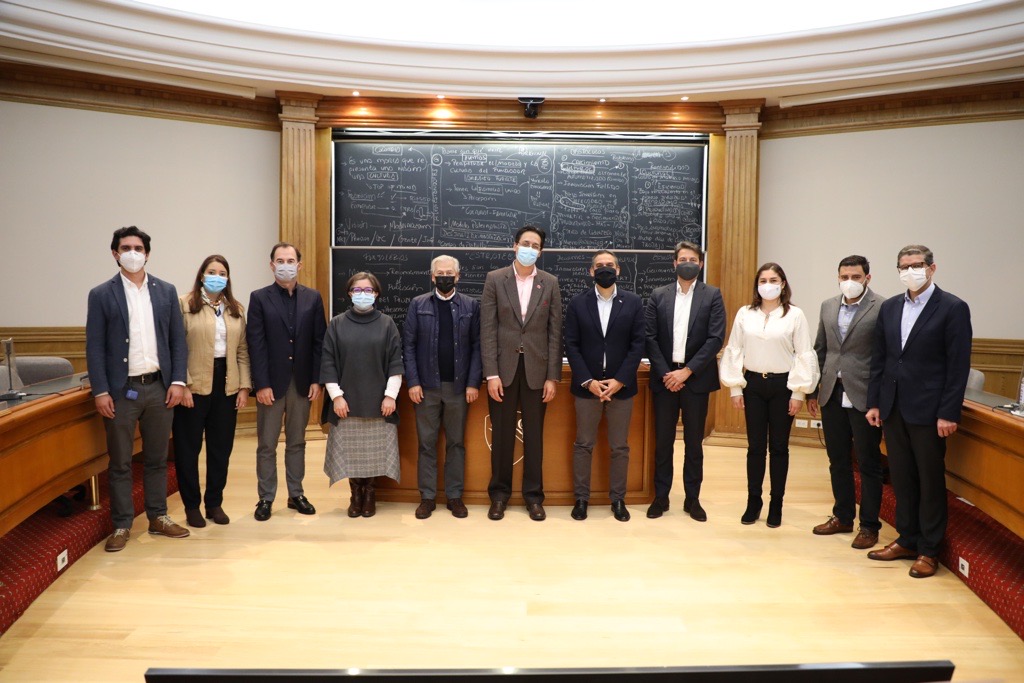 Presentación del CASO RAMO en INALDE Business School