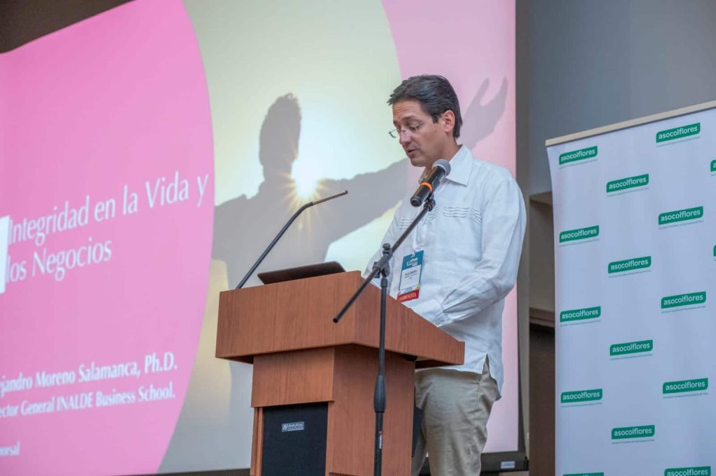 Moreno Salamanca, conferencista invitado al primer Congreso Nacional de Floricultura