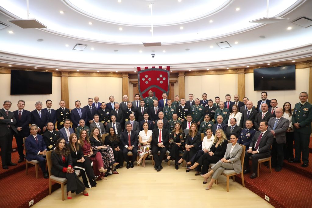 Un río que no se detiene: la huella de la promoción PADE 2025